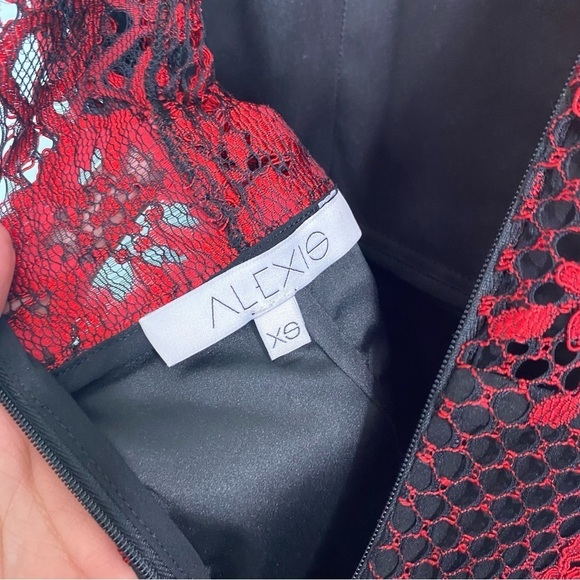 Alexis Black Lace Red Midi‎ Dress Lace Sz XS - Picture 5 of 7